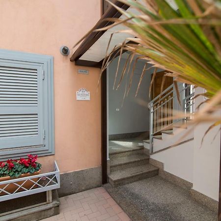 Palazzo San Francesco Hotel Castellammare di Stabia Kültér fotó
